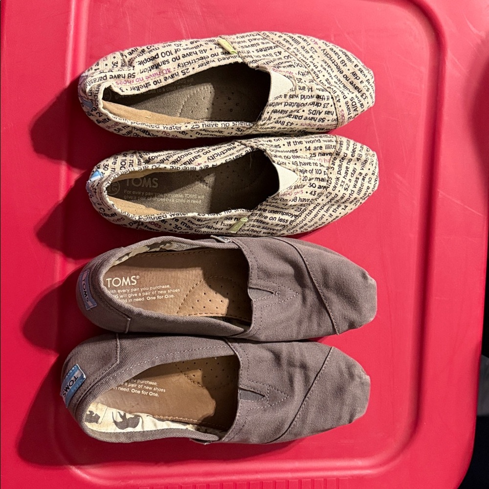 TOMS